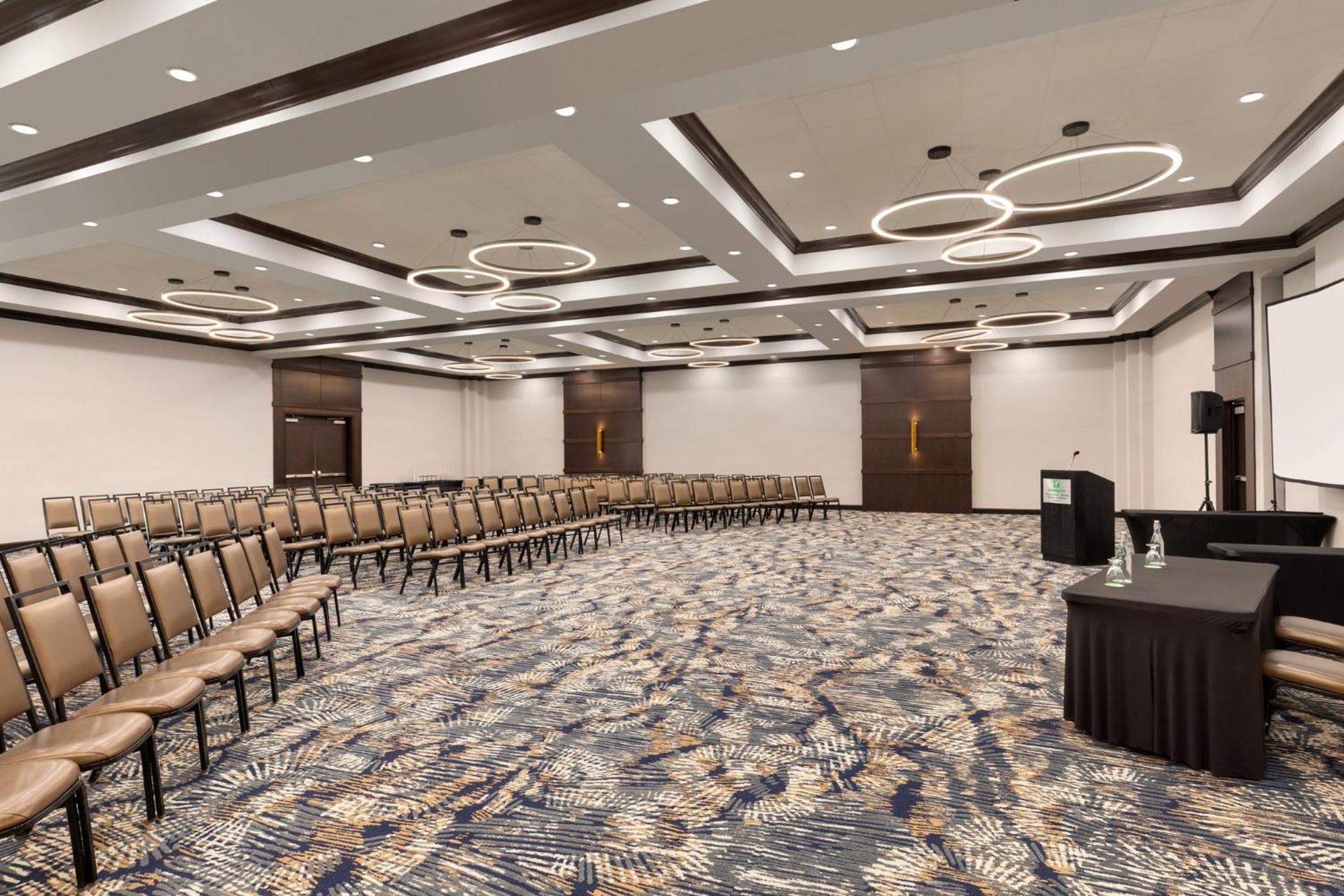 Holiday Inn Virginia Beach - Norfolk By Ihg מראה חיצוני תמונה